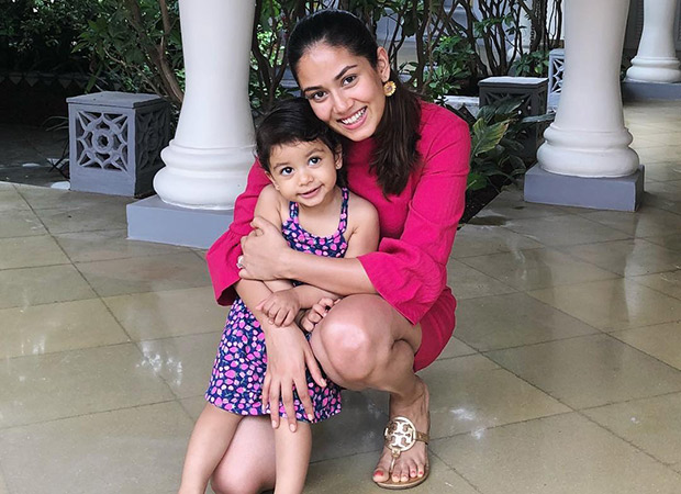 Just today we posted an article about how cute Shahid Kapoor and Mira Kapoor’s daughter Misha looked sitting in the food trolley. Now it seems like Mira has surprised many by getting her little girl’s hair coloured. In an Instagram story, Mira Kapoor proudly revealed her daughter’s coloured locks. But it seems like she got some shocking reactions to it online.  So, according to Mira, she got Misha’s hair coloured at celebrity hair stylist Aalim Hakim’s salon. There are shades of red and green on the ends of her tiny pony tail. Mira went on to state, “I’m not a regular mom, I’m a cool mom.” But seems like Mira got a lot of flak for colouring the hair of her 2 year old daughter as she immediately went on to claim that the colours are just temporary and people need to relax in the very next insta story. Mira’s second post quoted Misha stating, “Relax guys it’s just temporary. Wait till I’m 5.”  This is not the first time that Mira has found herself in a spot. In the past too she was trolled on the internet when made a comment on working mothers by comparing infants to puppies. Post that, she was also criticized for endorsing an anti-aging skin care brand at such a young age. 