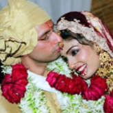 On 15th anniversary, Raveena Tandon shares wedding pictures with hubby Anil Thadani