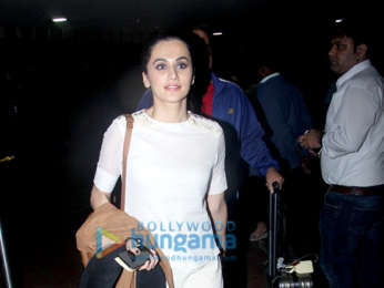Priyanka Chopra, Kangana Ranaut, Ranveer Singh and others snapped at the airport