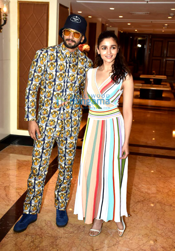 ranveer singh alia bhatt zoya akhtar snapped at taj lands end in bandra 2