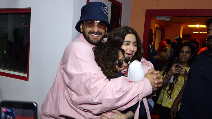 Ranveer Singh & Alia Bhatt visit Red FM studio for Gully Boy