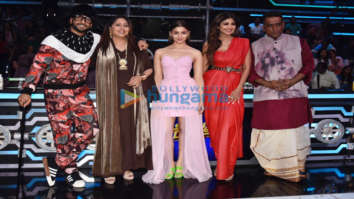 Ranveer Singh and Alia Bhatt promote Gully Boy on Super Dancer Chapter 3