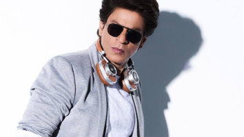 Shah Rukh Khan turns SINGER for Kolkata Knight Riders (Details inside)