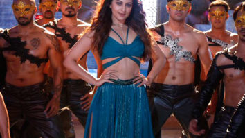 Sonakshi Sinha sizzles the Mungda look for Total Dhamaal