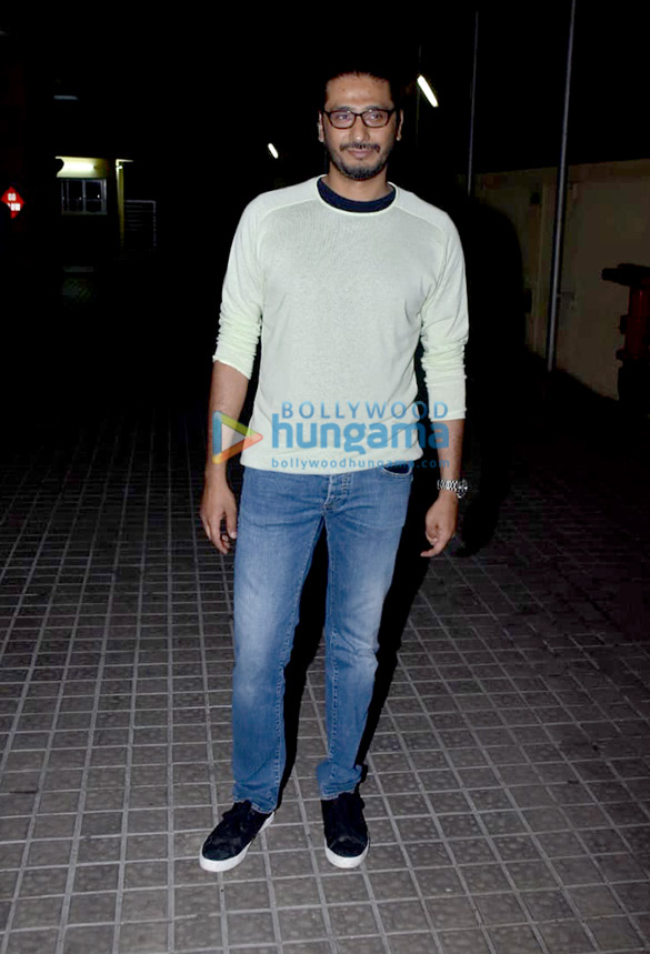 sushant singh rajput sara ali khan and others grace the special screening of sonchiriya 6