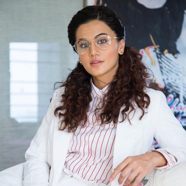 Taapsee Pannu in Urth Label for Badla promotions (4)