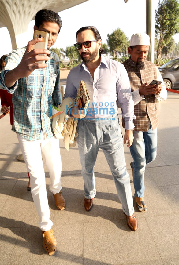 urvashi rautela saif ali khan manisha koirala and karisma kapoor snapped at the airport 2