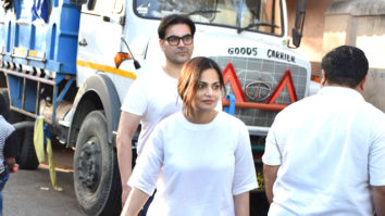 Vikram Phadnis’s mom funeral attended by celebs