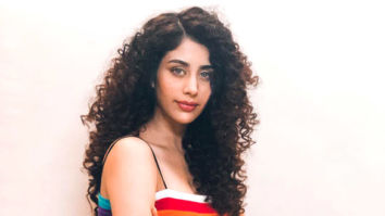 Celebrity Photo Of Warina Hussain