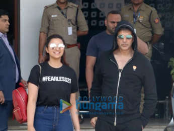 Akshay Kumar and Parineeti Chopra snapped at the airport