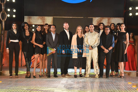 akshay kumar launches his amazon prime original series the end at royal western india turf club mahalaxmi race course 8