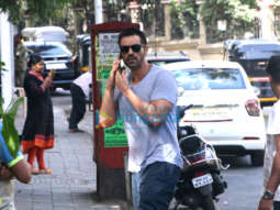 Arjun Rampal spotted at Bandra