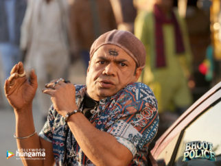 Movie Wallpapers Of Bhoot Police
