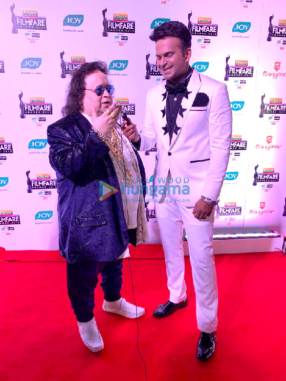 celebs grace 64th filmfare awards 2019 5
