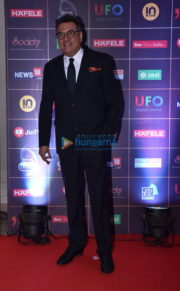 celebs grace news 18 reel movie awards 012 5