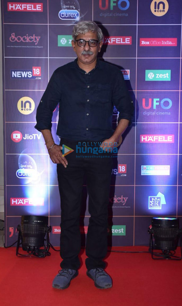 celebs grace news 18 reel movie awards 2