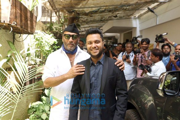 celebs grace the special screening of the short film raat baaki baat baaki 6