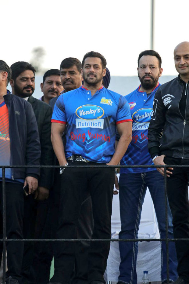 Salman Khan cheers for his team Mumbai Heroes at CCL T10 and fans can’t stop going gaga over the superstar on social media