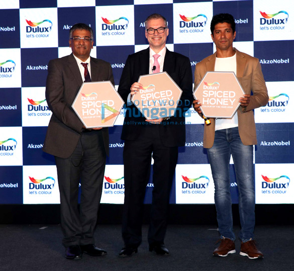 Farhan Akhtar graces the launch of Dulux Colour for the Year 2019 Farhan Akhtar graces the launch of Dulux Colour for the Year 2019