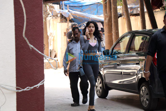 janhvi kapoor spotted at the gym 1 2