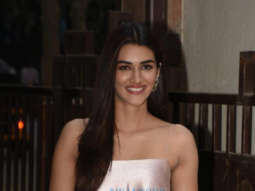 Kriti Sanon snapped in Mumbai