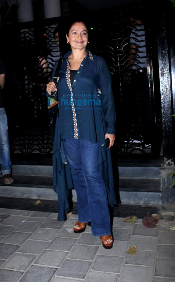 mahesh bhatt and pooja bhatt spotted at soho house in juhu 3