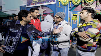 On the sets of the movie Pagalpanti