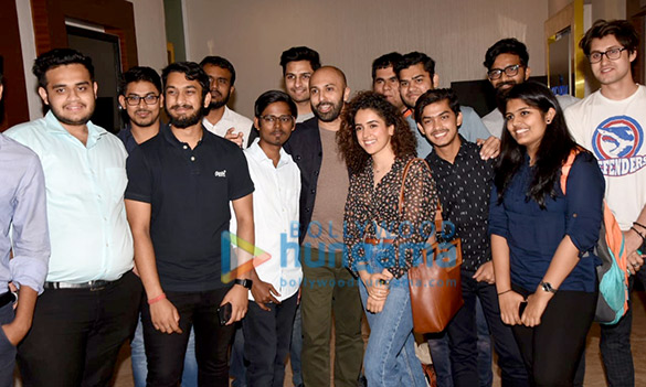 Sanya Malhotra snapped with students at the special screening of her film ‘Photograph’ Sanya Malhotra snapped with students at the special screening of her film ‘Photograph’