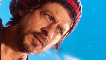 Shah Rukh Khan proves yet again that he is the wittiest of them all with this amazing pun