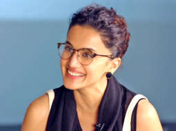 Taapsee Pannu: “Akshay Kumar is a VERY SECURE Actor” | Twitter Fan Questions | Mission Mangal
