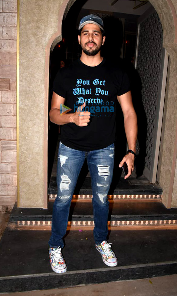 taapsee pannu sidharth malhotra fardeen khan and others snapped in mumbai 2