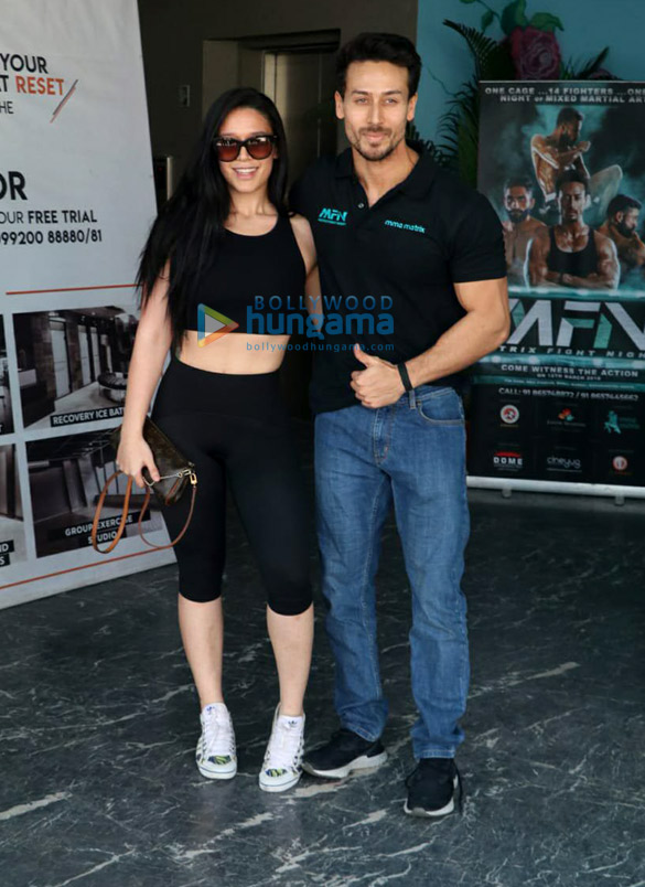tiger shroff and krishna shroff promote matrix fight night at mma matrix in bandra 1