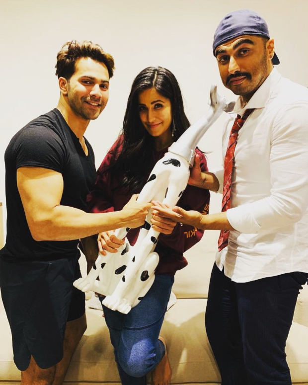 Varun Dhawan and Arjun Kapoor decide to start a new fanclub for Katrina Kaif