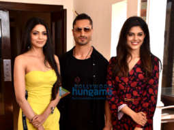 Vidyut Jammwal, Pooja Sawant and Asha Bhatt snapped during Junglee promotions