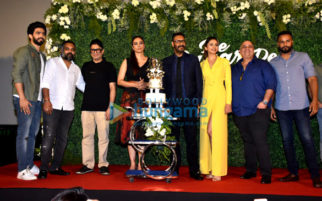 Ajay Devgn, Rakul Preet Singh and Tabu grace the trailer launch of De De Pyaar De