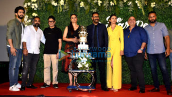 Ajay Devgn, Rakul Preet Singh and Tabu grace the trailer launch of De De Pyaar De