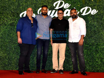 Ajay Devgn, Rakul Preet Singh and Tabu grace the trailer launch of De De Pyaar De