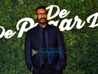 Ajay Devgn, Rakul Preet Singh and Tabu grace the trailer launch of De De Pyaar De