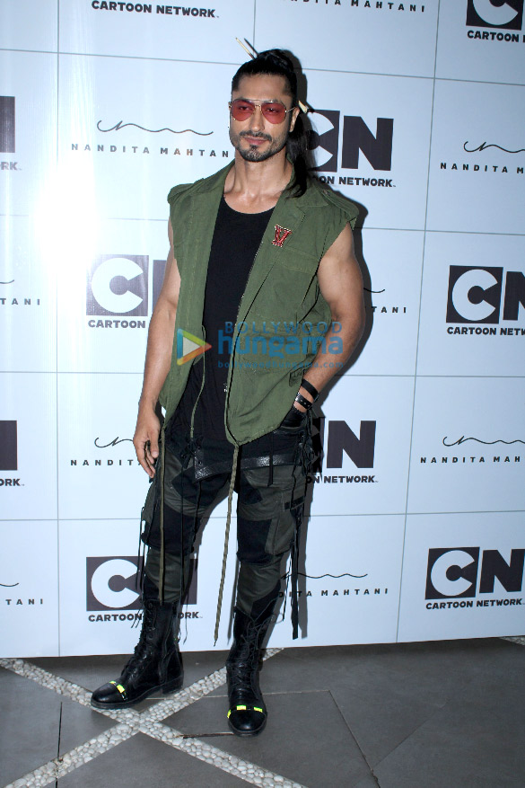 celebs grace nandita mahtanis new collection launch for cartoon network 17