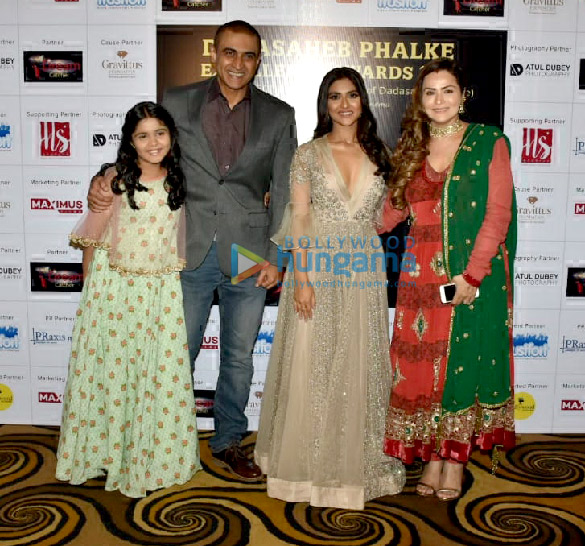 celebs grace the dadasaheb phalke excellence awards 2019 16
