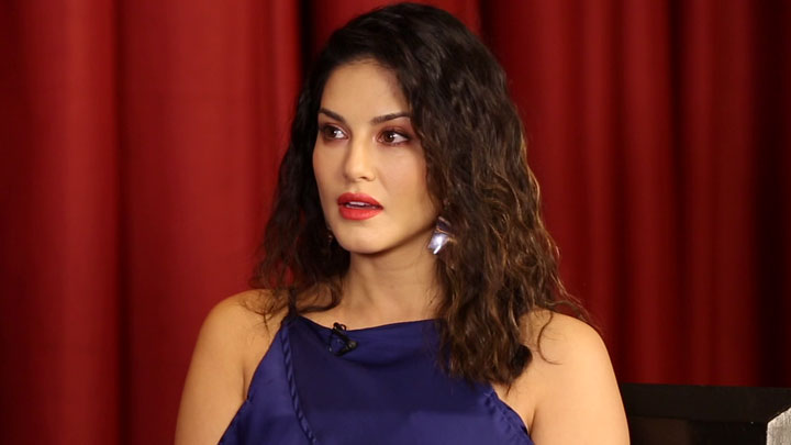 EPIC: Sunny Leone’s REACTION On The Reports of She being seen with Virat Kohli | Karenjit Kaur EPIC: Sunny Leone’s REACTION On The Reports of She being seen with Virat Kohli | Karenjit Kaur
