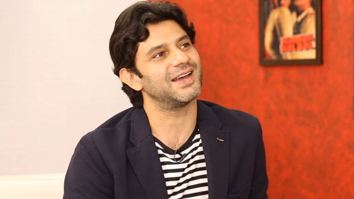 “First time I faced the camera as a professional was as a gay character” :Arjun Mathur “First time I faced the camera as a professional was as a gay character” :Arjun Mathur