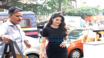 Jacqueline Fernandez spotted at a salon in Bandra