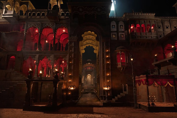 KALANK’S Art Director gives us a peek at the film's grand larger-than-life SETS