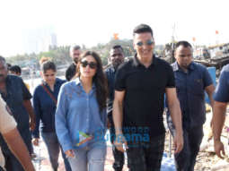 Kareena Kapoor Khan and Akshay Kumar snapped at the Versova jetty