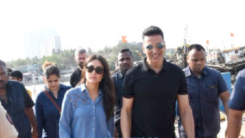 Kareena Kapoor Khan and Akshay Kumar snapped at the Versova jetty