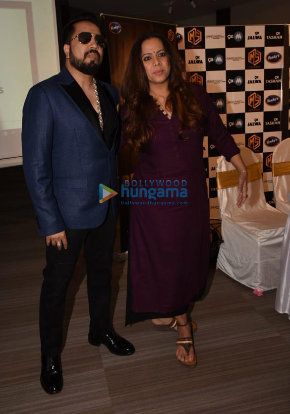 mika singh graces the launch of his new song belly ring 2