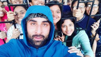 Neetu Kapoor shares an adorable photo of Ranbir Kapoor posing with his female fans