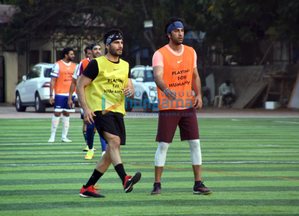 ranbir kapoor abhishek bachchan and others snapped during a football match 1 4