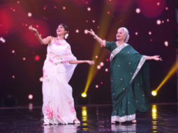 Shilpa Shetty grooves with Waheeda Rahman on ‘Aaj Phir Jeene Ki Tamanna Hai’